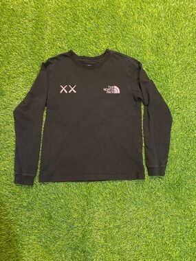 KAWS x The North Face Tnf crewneck sweater size medium